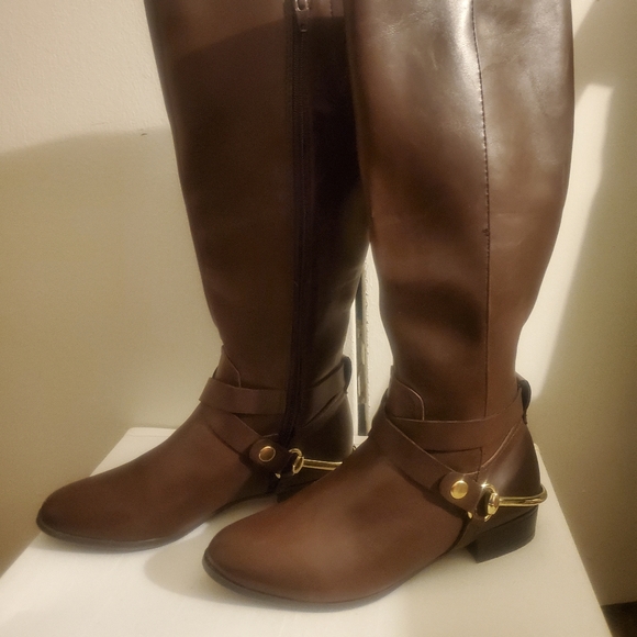 Brown Riding Boots - Picture 2 of 4